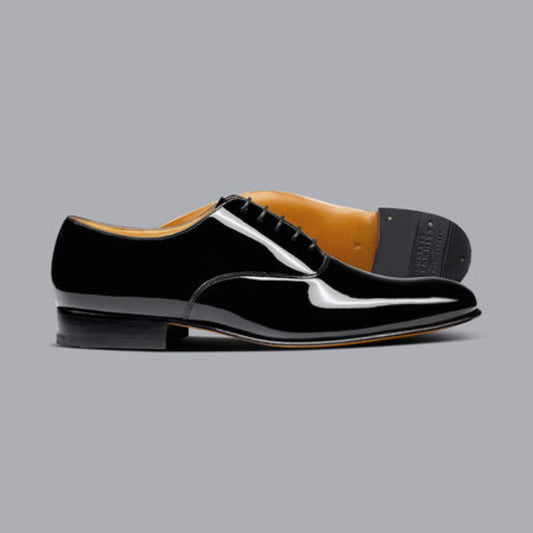 Schwarzer Glanzleder Schuh